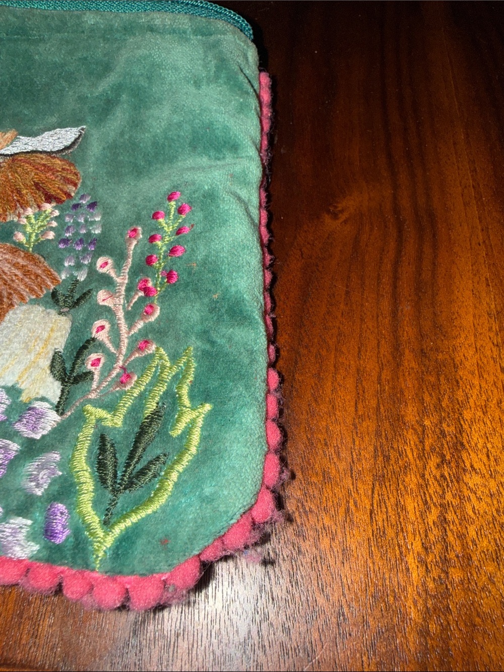 Green Velvet Embroidered Highland Cow Cosmetic Pouch - Picture 5 of 6